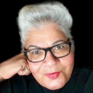 Photo of Yvette Holt