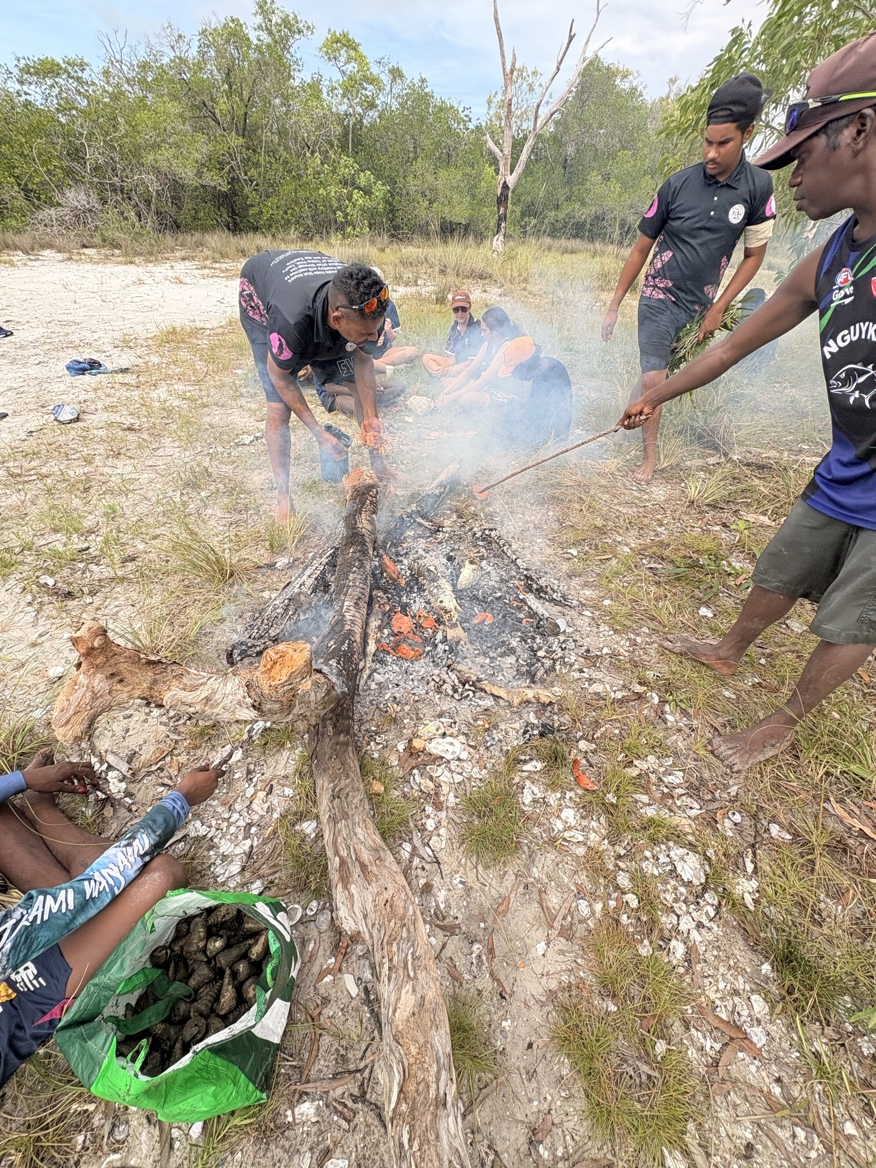 Catching fish and cooking at Nhulunbuy (May 2026)