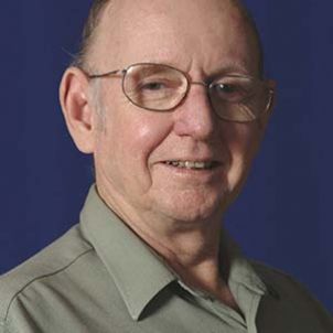 Photo of Adjunct Emeritus Bob Henderson