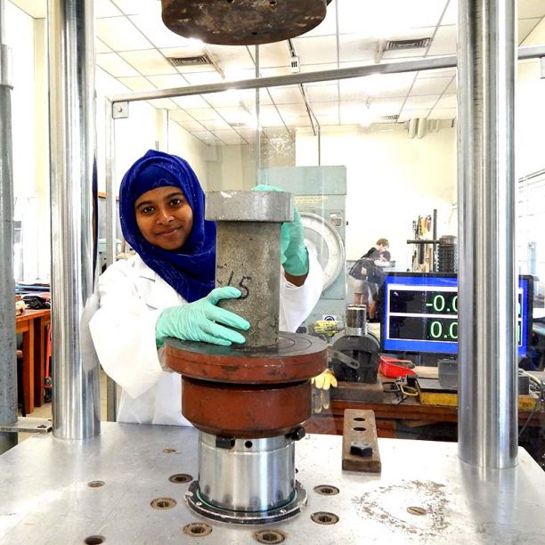 PhD student Nafisa working with waste glass in the lab. 