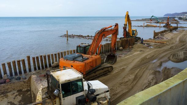 construction equipment building sea walls