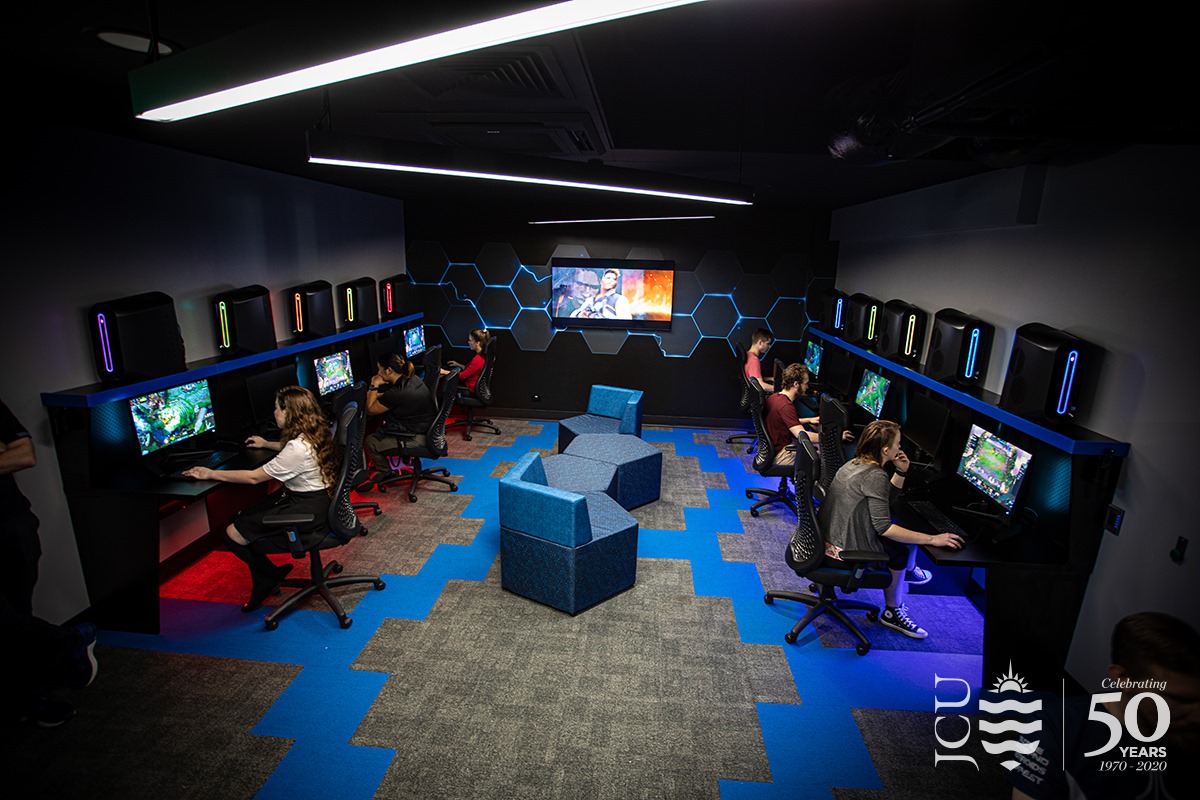 Students playing online in the JCU eSports room