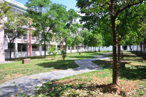 JCU Singapore campus. 