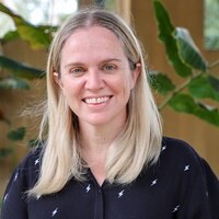 Tracy van Reyk.