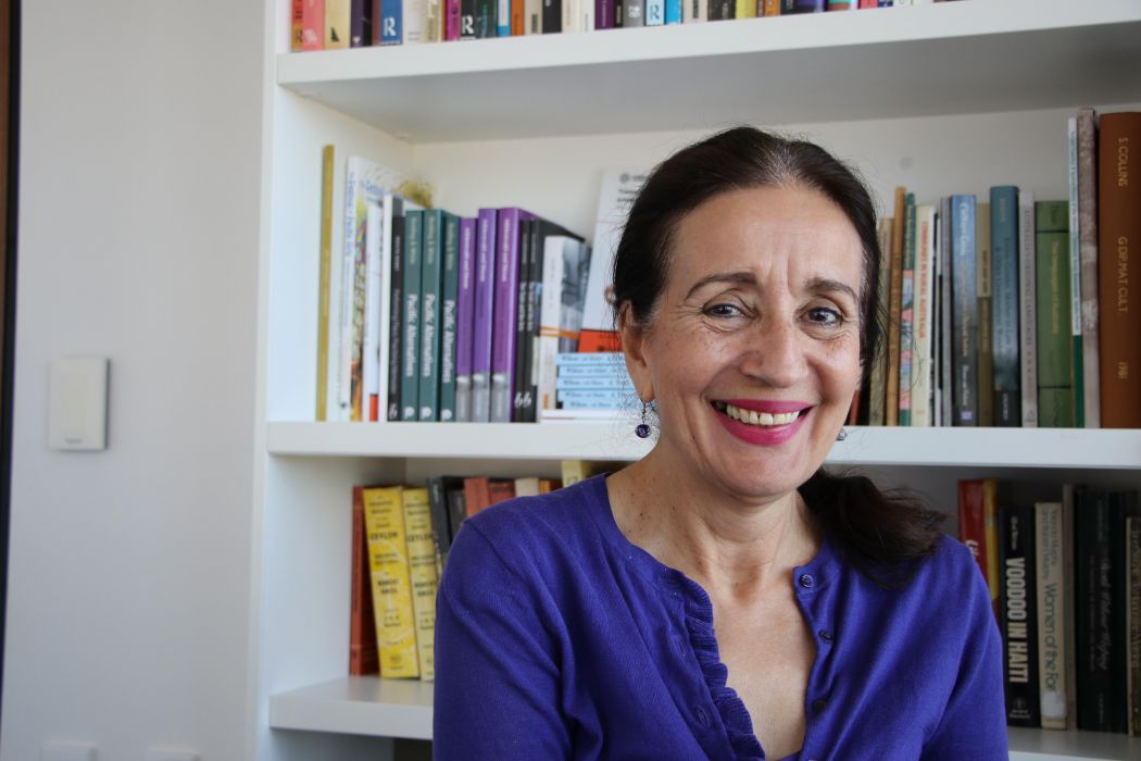 Rosita Henry.
