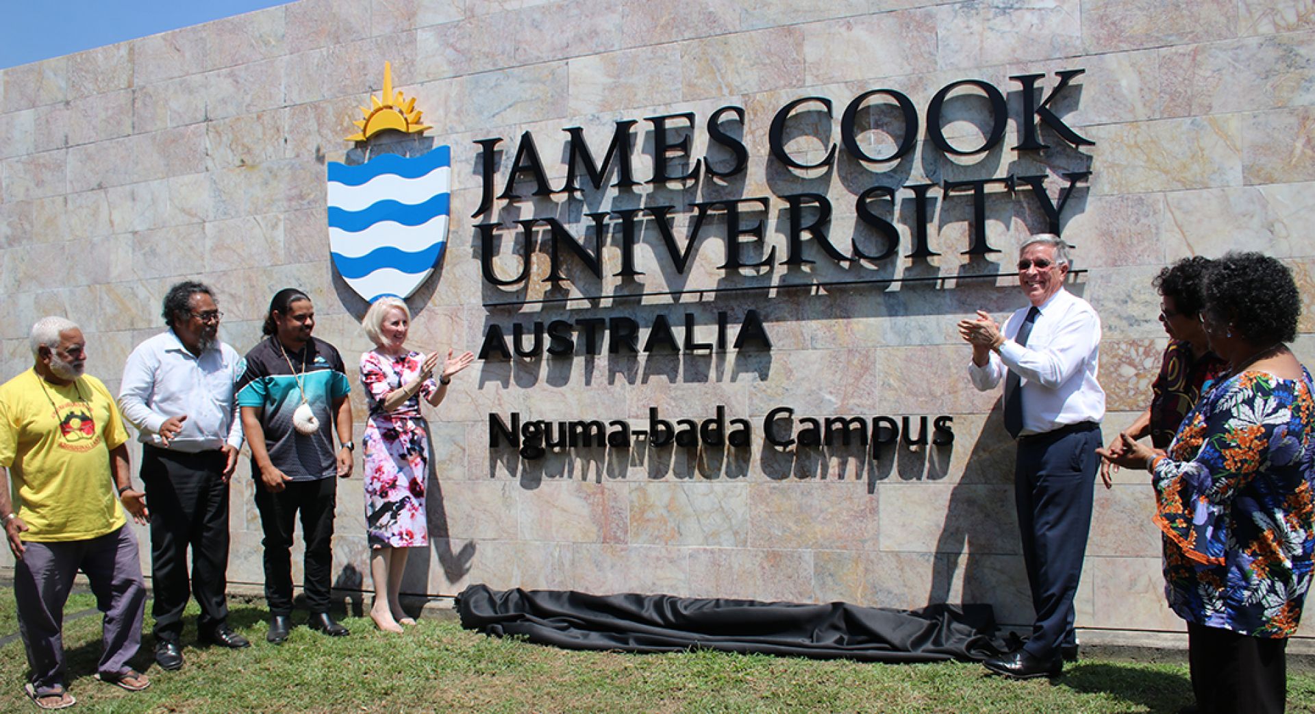 Yirrrganydji Elders with JCU's Chancellor and Vice Chancellor unveiling the Yirrganydji name for JCU's campus