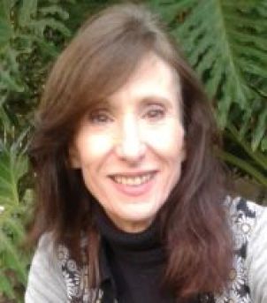 Photo of Professor Vicki Hutton