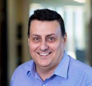 Photo of Associate Professor Adam Voak 