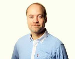 Photo of Professor Alexander Josiassen
