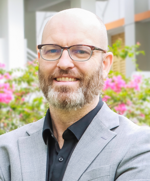 Photo of Associate Professor Jacob Wood