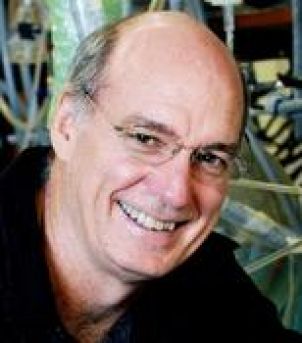 Photo of Prof Geoffrey Dobson