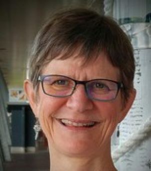 Photo of Dr Jo Mensinga