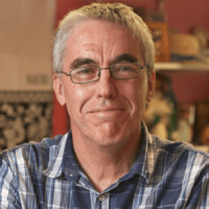 Photo of Dr Greg Burnett