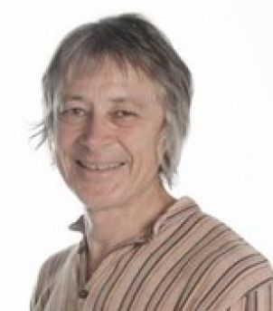 Photo of Associate Professor Glenn Dawes