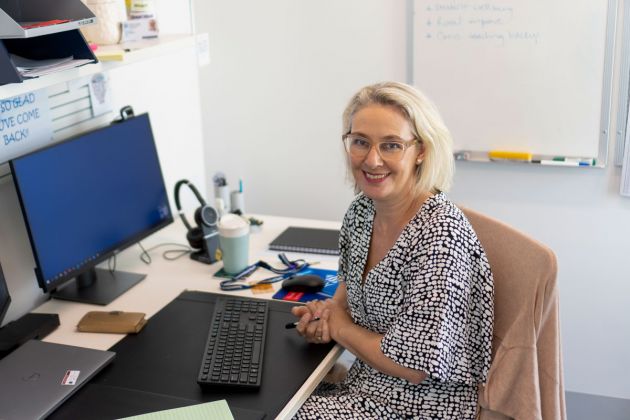Dr Elissa Hatherly