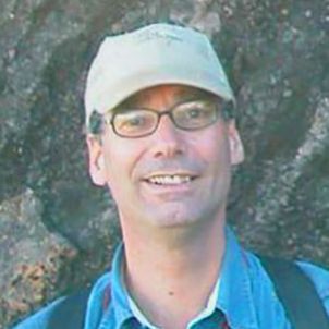 Photo of Professor Paul Dirks
