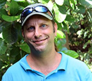 Photo of Dr Robert Courtney