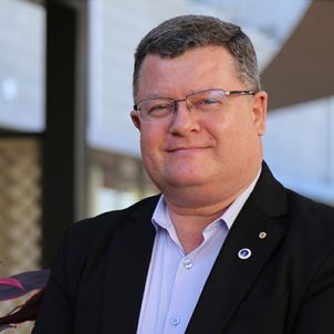Photo of Emeritus Professor Peter Leggat Memorial Fund