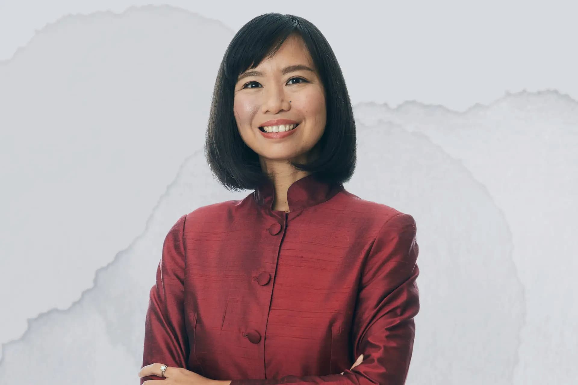 profile shot of Ms Su-Yen Wong.