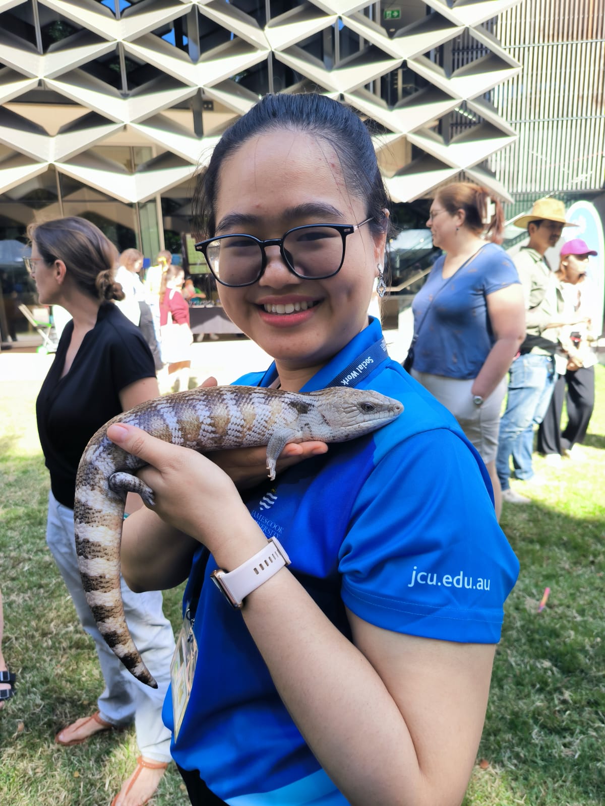 Halley working at the JCU open day