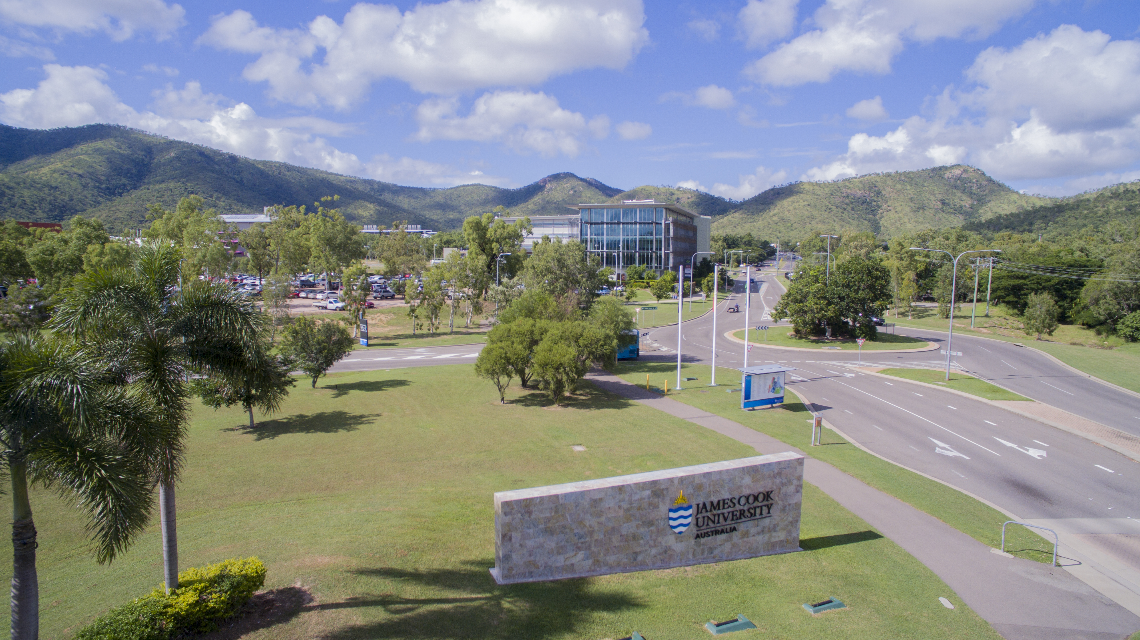 Entrance shot of the JCU Towsnville Bebegu Yumba Campus 