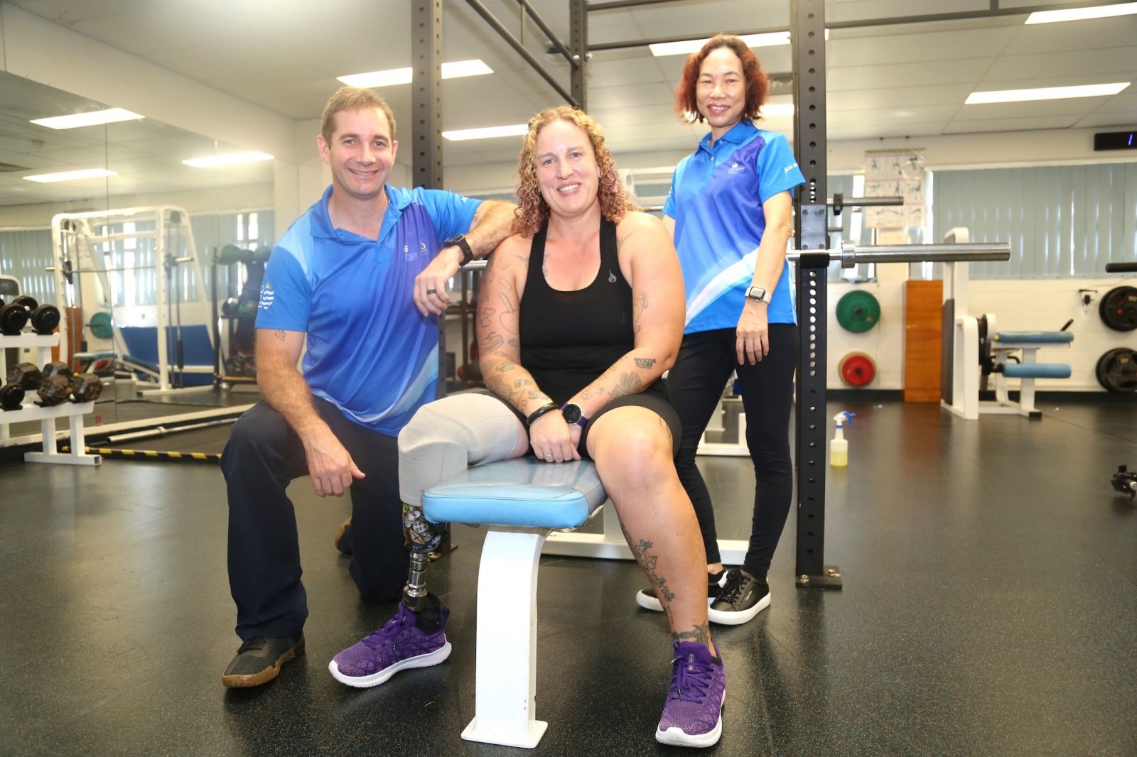 A photo of JCU Exercise Physiology lecturer Brian Heilbronn, local veteran and former Invictus Games athlete Ainsley Hooker and JCU Associate Professor of Psychology Wendy Li at JCU’s Sport Science lab where the VIPER3 program will be conducted.