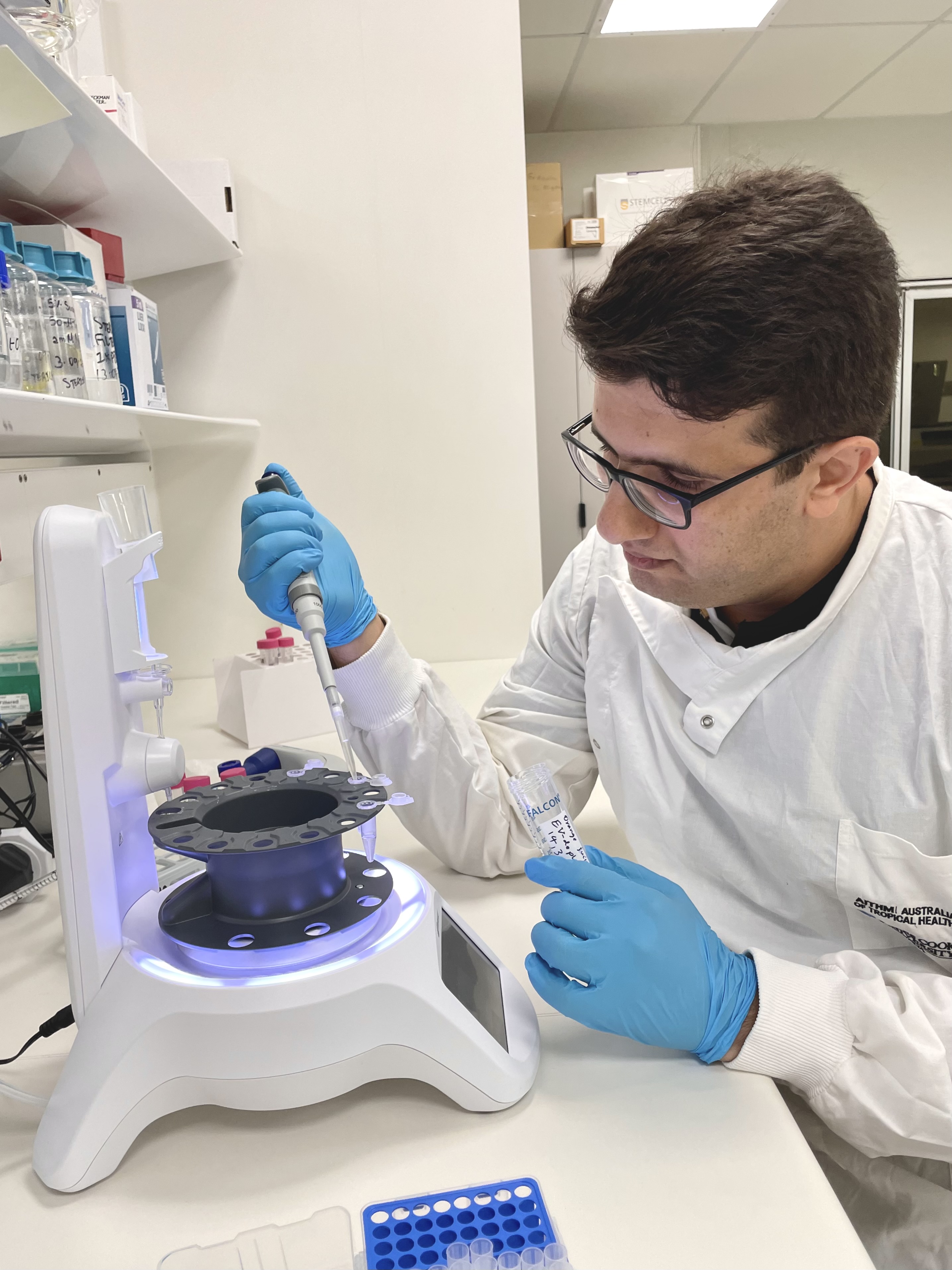 Dr Sharifpour