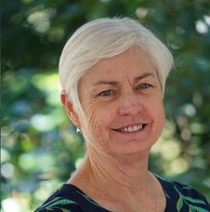 Photo of Dr Jenny Kelly