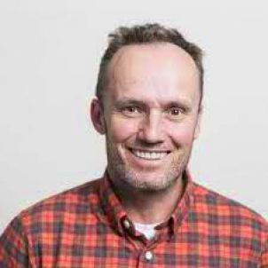 Photo of A/Professor Michael Slack
