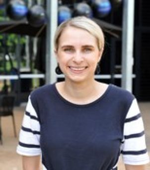 Photo of Dr Ariana Lambrides