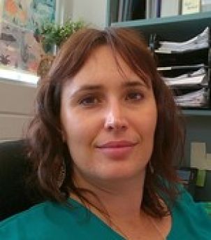 Photo of Dr Kimberley Owens