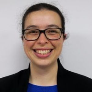 Photo of Associate Professor Roslyn Hickson