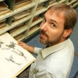 Photo of Dr Ashley Field