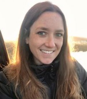 Photo of Dr Lauren Waszek