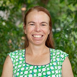 Photo of Professor Jan Strugnell