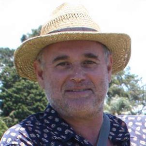 Photo of Associate Professor Leigh Owens