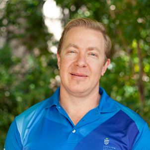 Photo of Dr Mark Cyrus