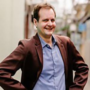 Photo of Dr Thimo Ruethers